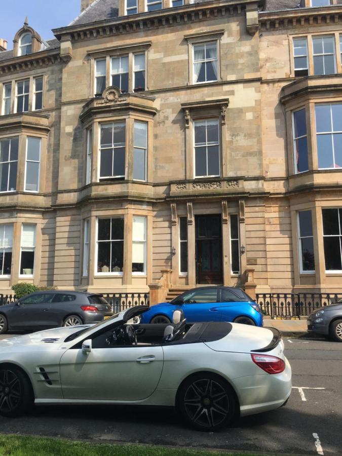 Apartamento Perfect In The Park Glasgow Exterior foto